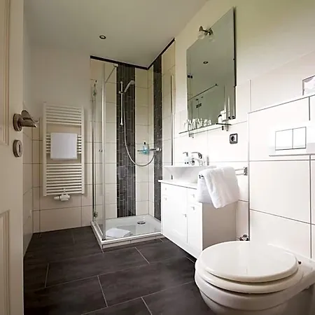 Nige Hus Hotel 4*